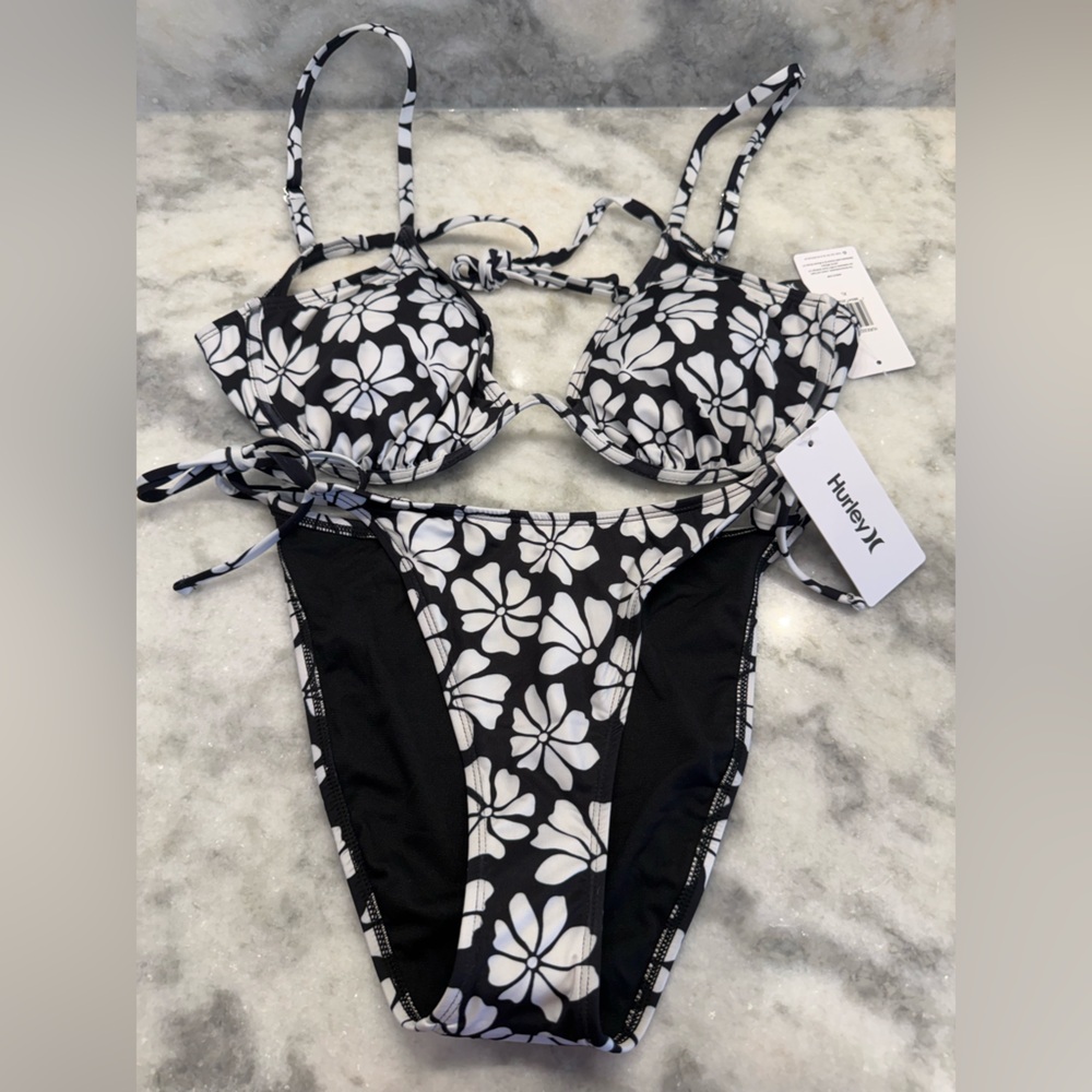 Hurley XL Underwire Bikini Set BNWT Black White Floral Surf Swim